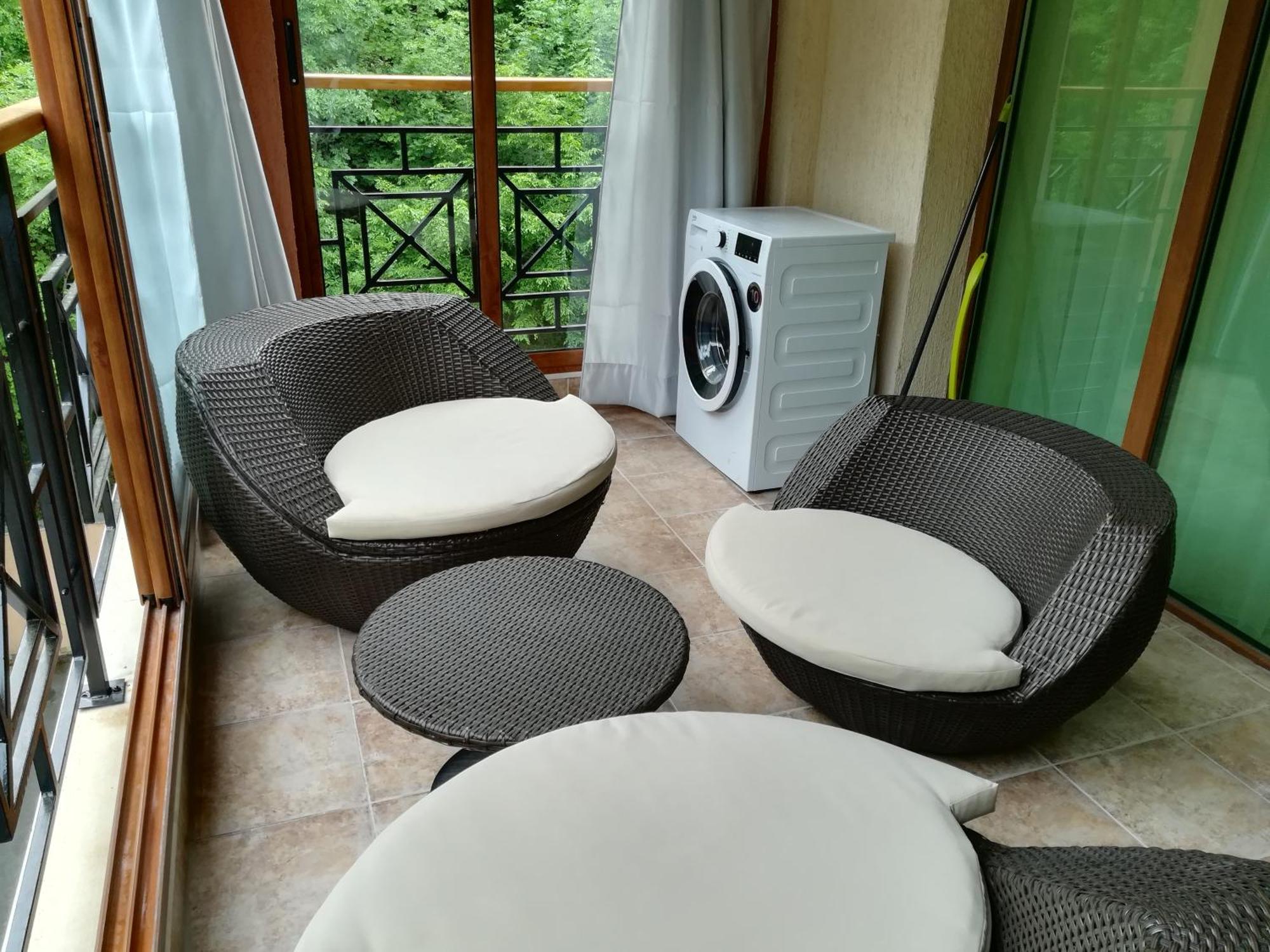 Sunrise Complex Apartments Golden Sands Luaran gambar