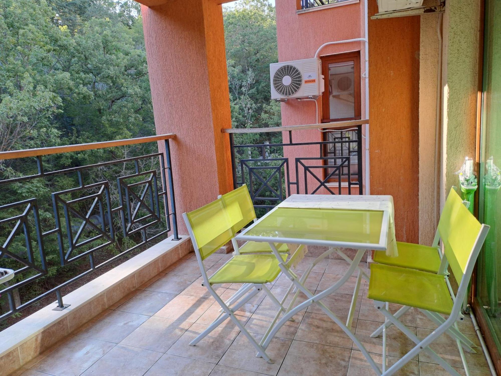 Sunrise Complex Apartments Golden Sands Luaran gambar